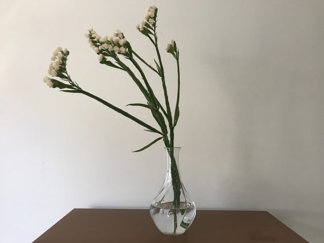 花瓶はikeaが安いしおしゃれ 使いやすくておすすめのガラス花瓶４選